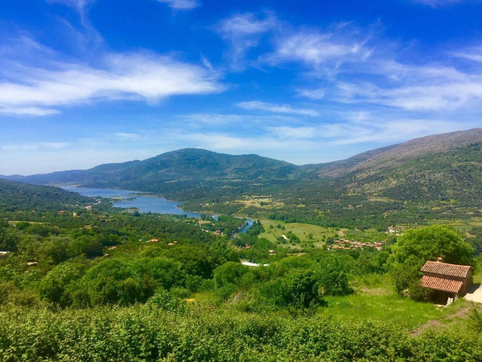 Mi Valle Rural Villa Casas del Castañar Buitenkant foto